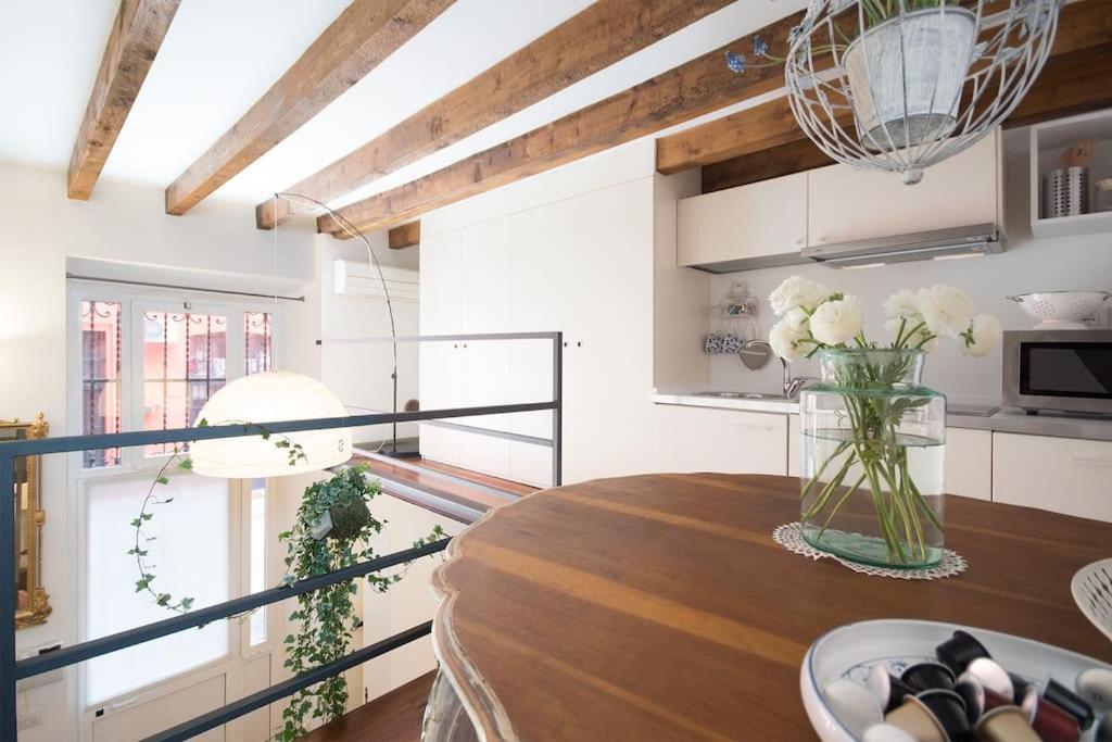 Romantic Loft Porta Venezia Milan Exterior photo